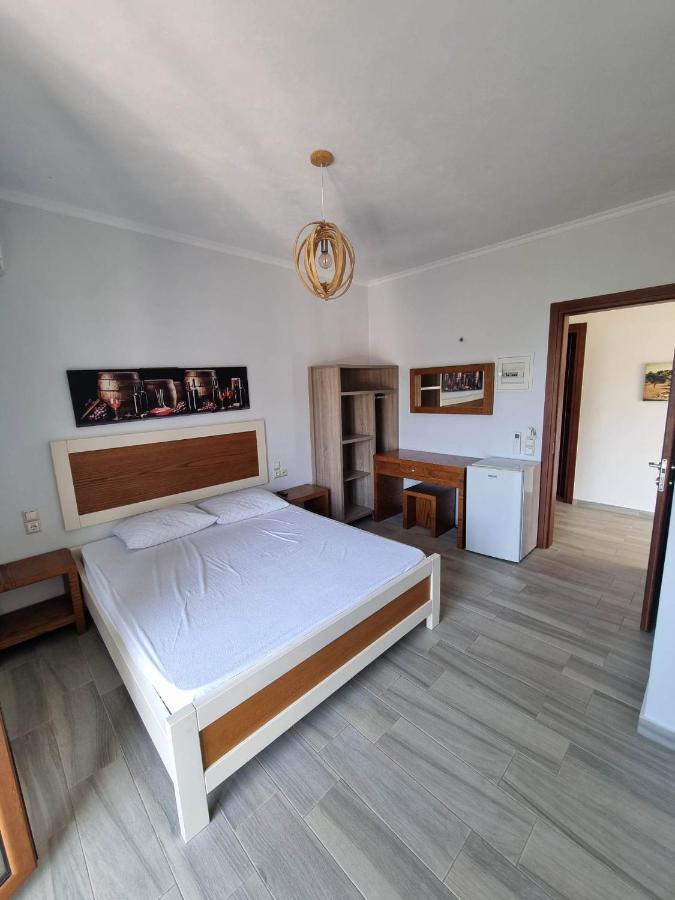 Spyridoula'S Guest House Химара Экстерьер фото