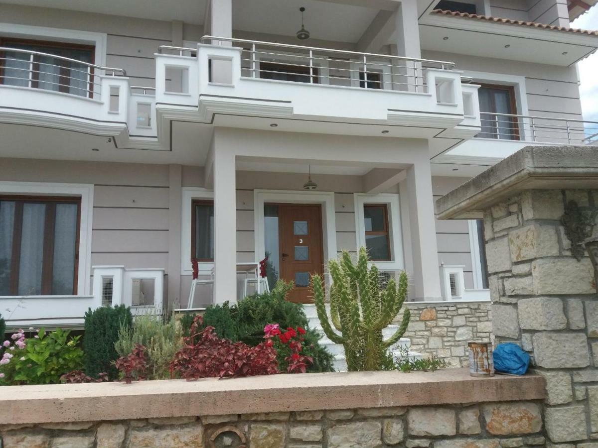Spyridoula'S Guest House Химара Экстерьер фото